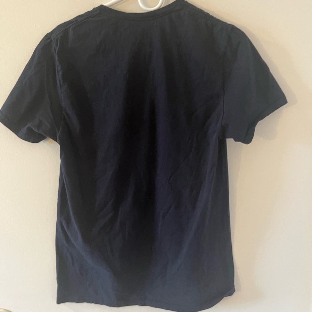 Selena - Picture 2 of 2